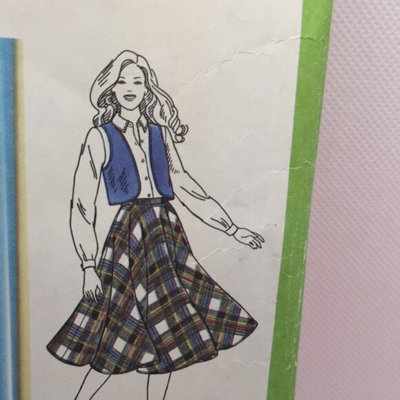 Simplicity 9154 Vintage Poodle Skirt Size 56 78 - Picture 3 of 11